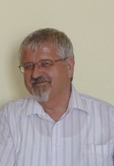Elhunyt Dr. Simándi Béla egyetemi tanár